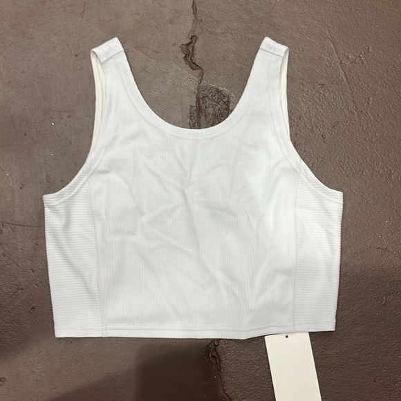 Lululemon ribbed soft stream cropped tank - Picture 2 of 2